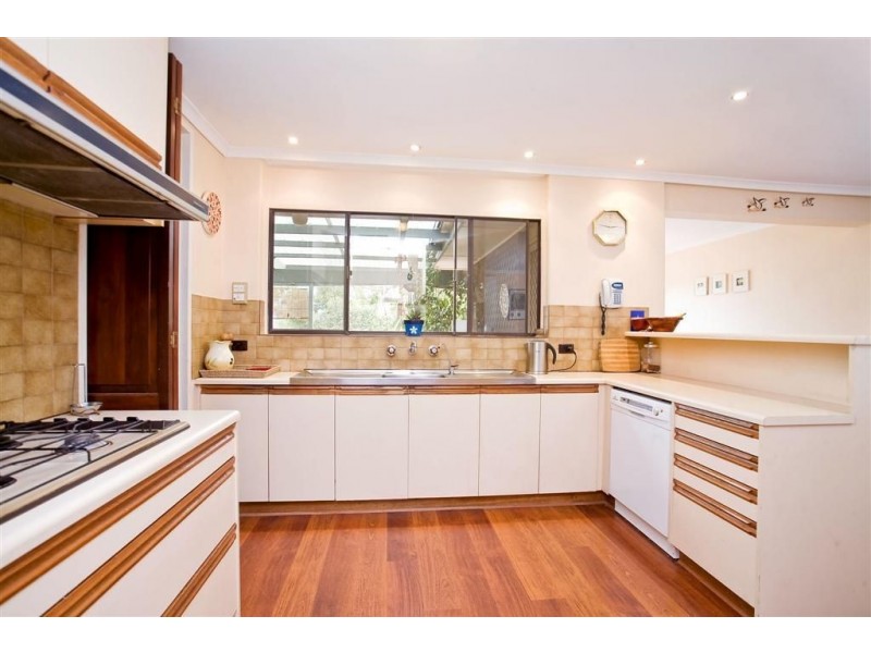 30 Melaleuca Drive, Athelstone SA 5076