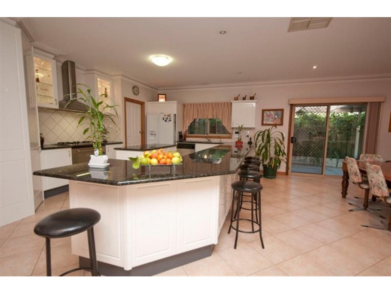 52 Hallett Avenue, Tranmere SA 5073