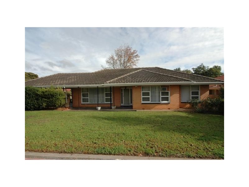 5 Feres Court, (corner Mahar St), Kensington Gardens SA 5068