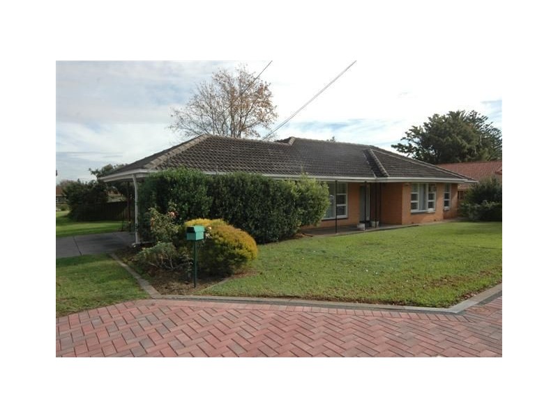 5 Feres Court, (corner Mahar St), Kensington Gardens SA 5068