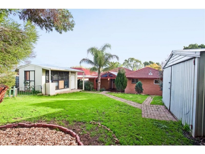 9 Kennington Road, Hope Valley SA 5090