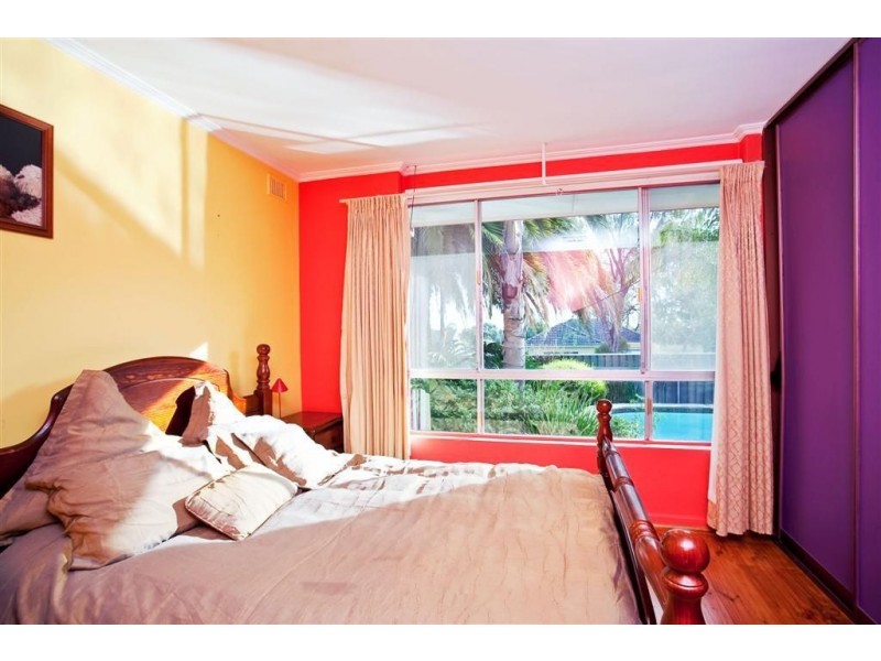 9 Kennington Road, Hope Valley SA 5090