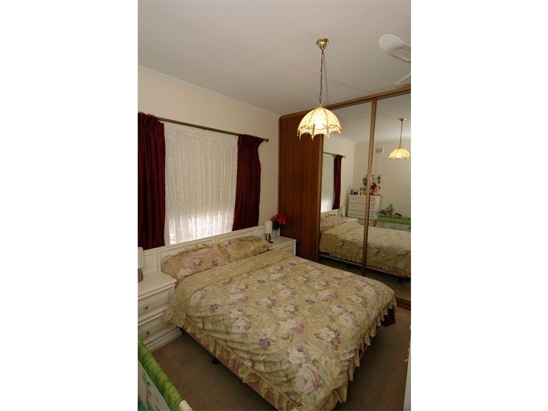 7 The Parkway, Paradise SA 5075