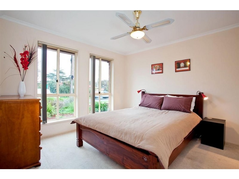 41A Parcoola Ave, Hope Valley SA 5090