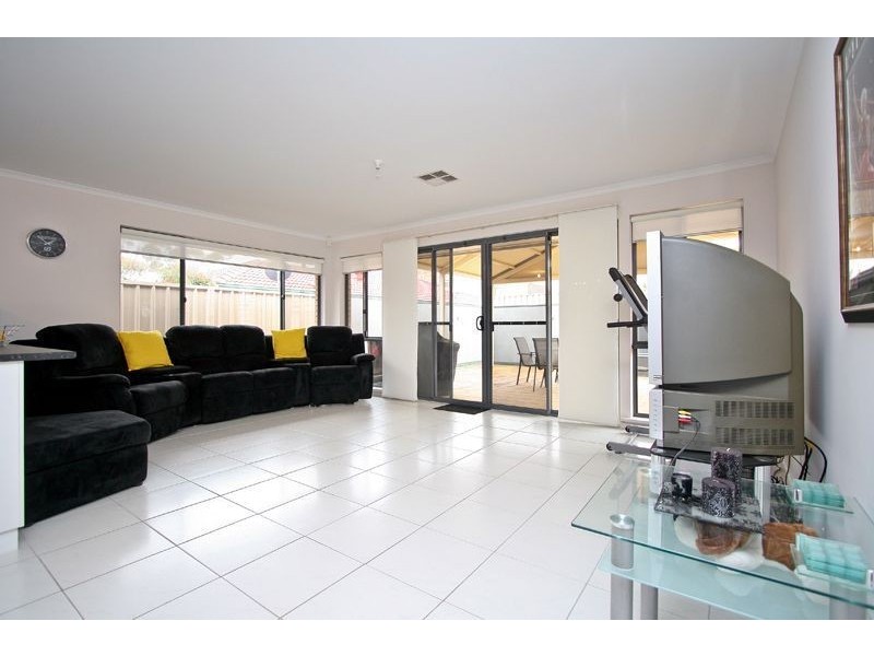 34 Whistler Drive, Oakden SA 5086