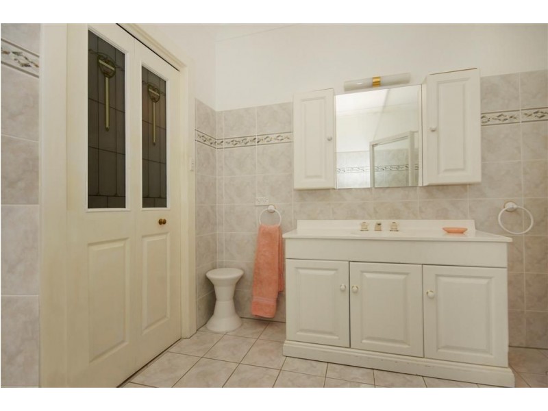 14 Crompton Drive, Wattle Park SA 5066