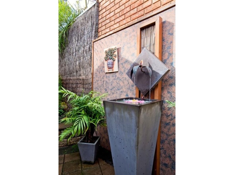 2/7 Sunglo Ct, Teringie SA 5072