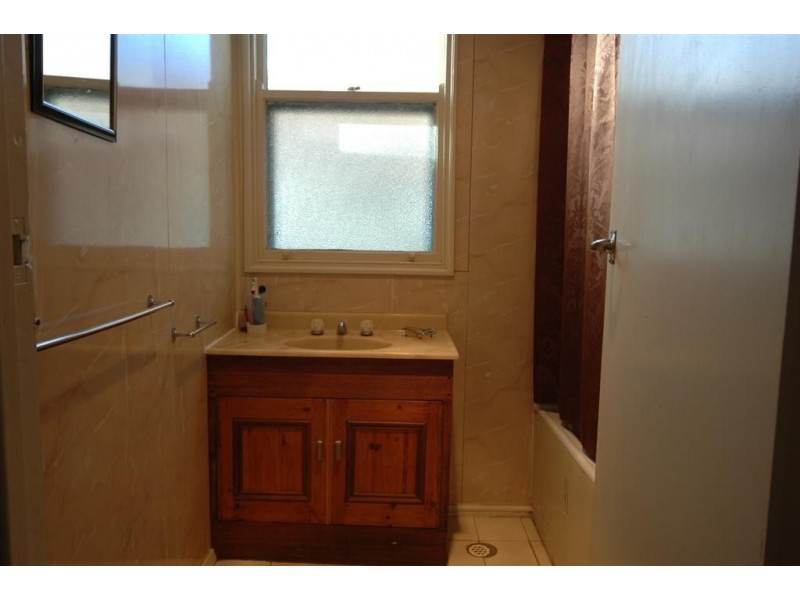 4 Fairview Tce, Clearview SA 5085