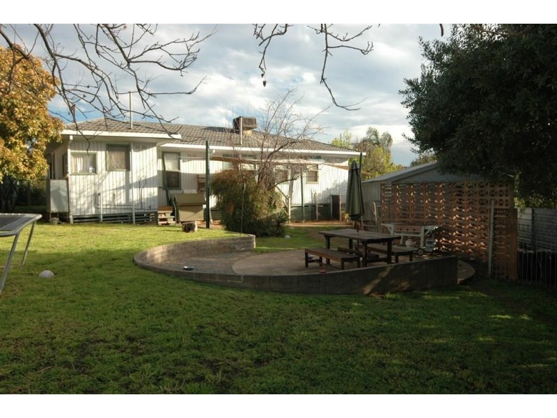 4 Fairview Tce, Clearview SA 5085