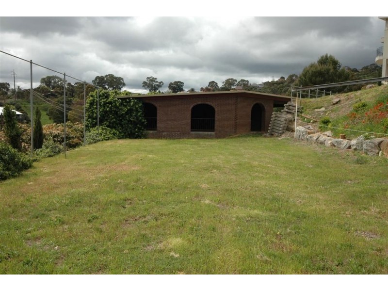 1A Sylvaner Aveune, Auldana SA 5072