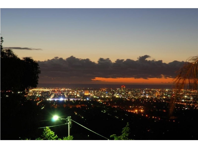 7 Redounau Crescent, Wattle Park SA 5066