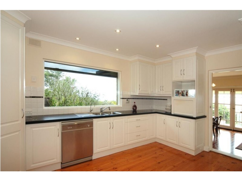 7 Redounau Crescent, Wattle Park SA 5066