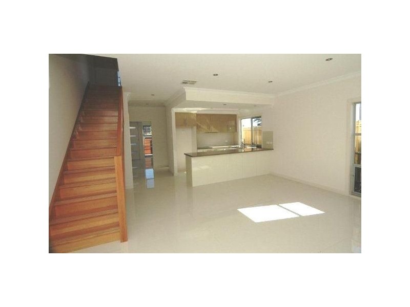 30 Victoria Parade, Mawson Lakes SA 5095