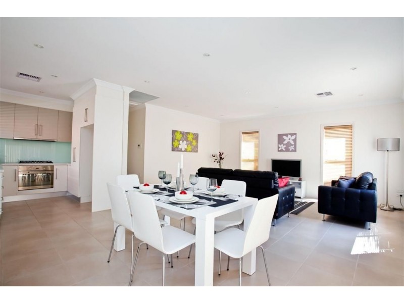 7B Russell Street, Magill SA 5072
