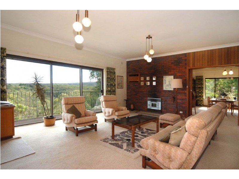 11 Hilltop Drive, Upper Sturt SA 5156