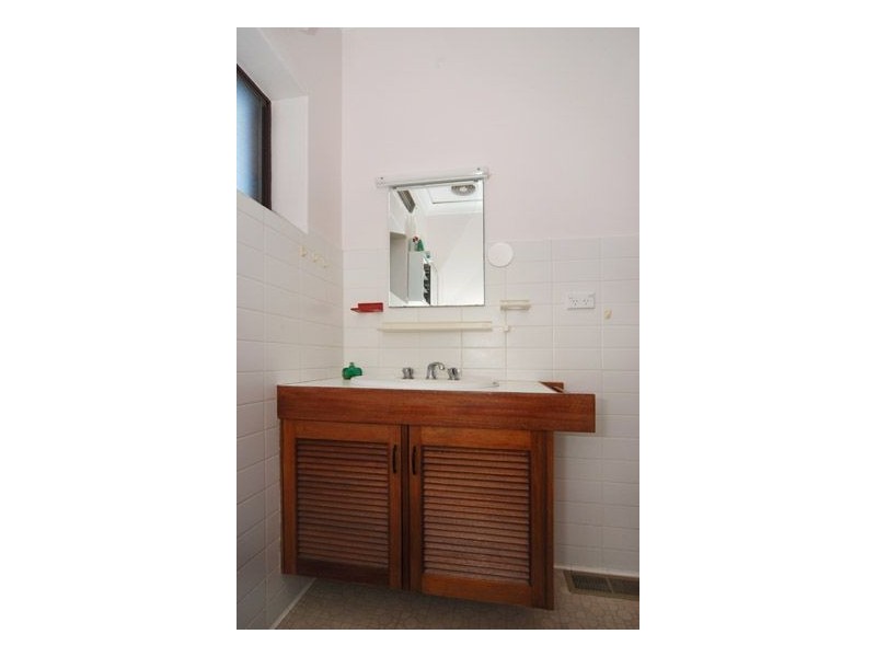 11 Hilltop Drive, Upper Sturt SA 5156