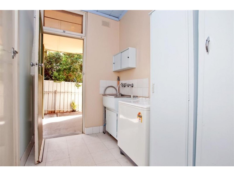 2 Oxford Crescent, Modbury SA 5092