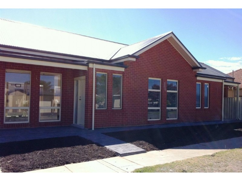 2 Foot Avenue, Seaton SA 5023