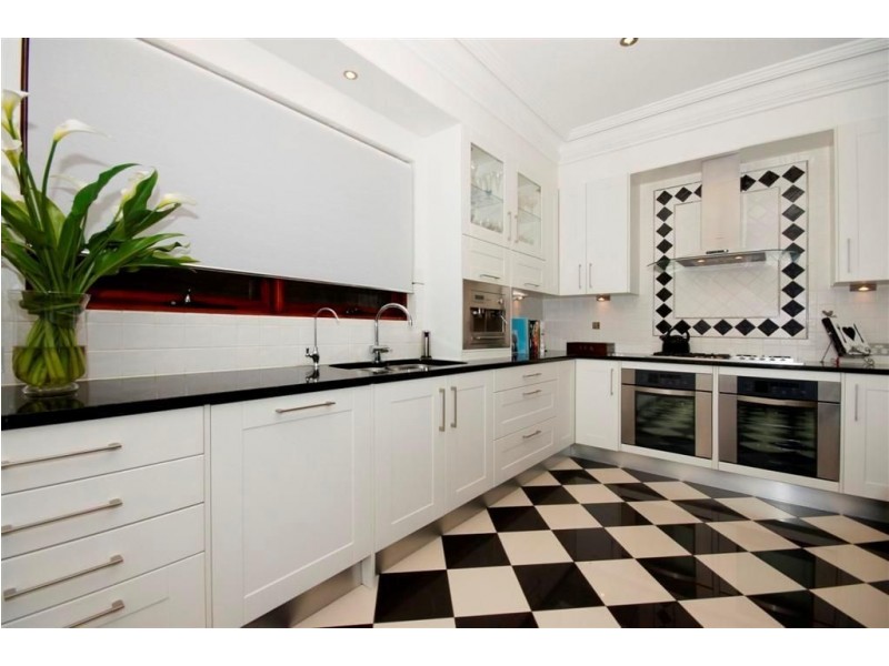 2 Rosedale Avenue, Wattle Park SA 5066