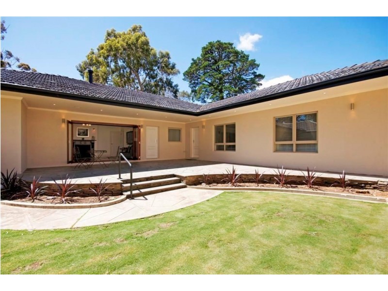 2 Rosedale Avenue, Wattle Park SA 5066