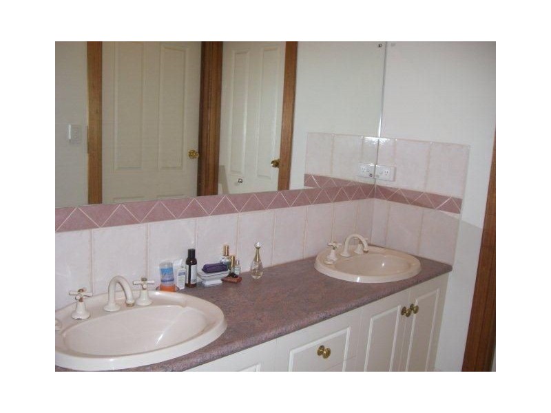 1 Patola Street, Magill SA 5072