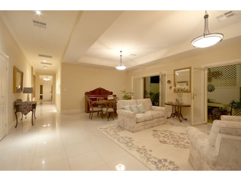1 Westminster Street, St Peters SA 5069