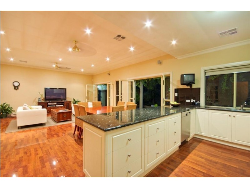 1 Westminster Street, St Peters SA 5069