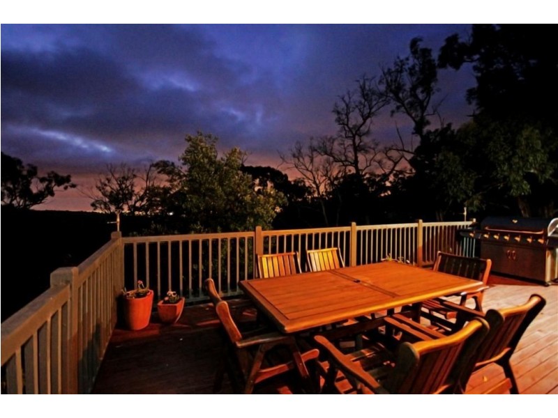 13 Christopher Ave, (above Burnside), Greenhill SA 5140