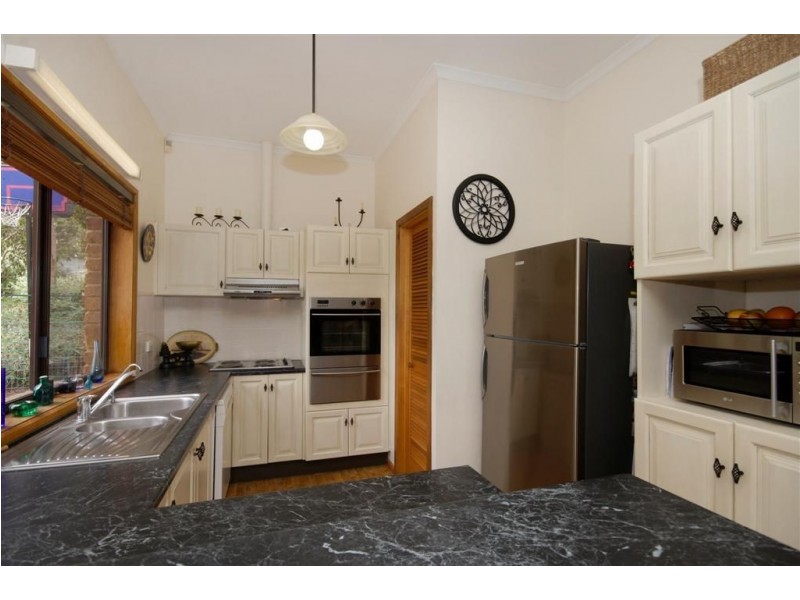 13 Christopher Ave, (above Burnside), Greenhill SA 5140