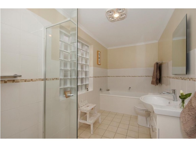 13 Christopher Ave, (above Burnside), Greenhill SA 5140