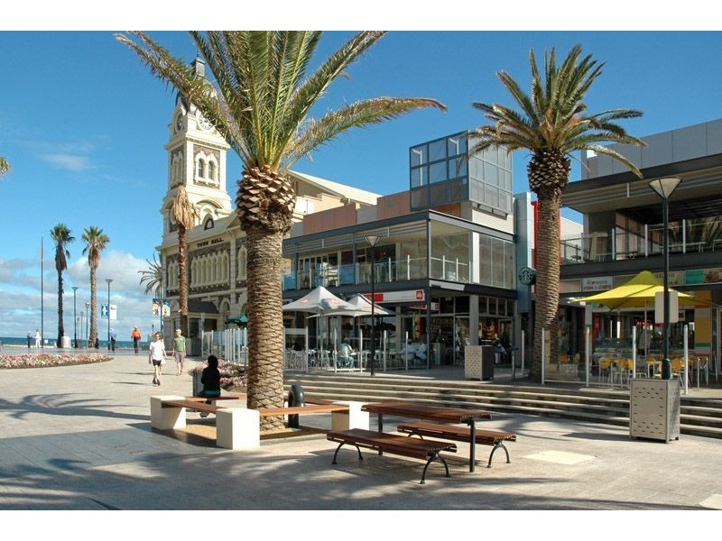11c Pier Street, Glenelg SA 5045