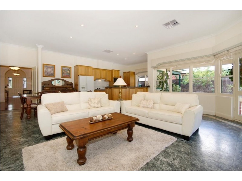 16 Rosedale Avenue, Wattle Park SA 5066