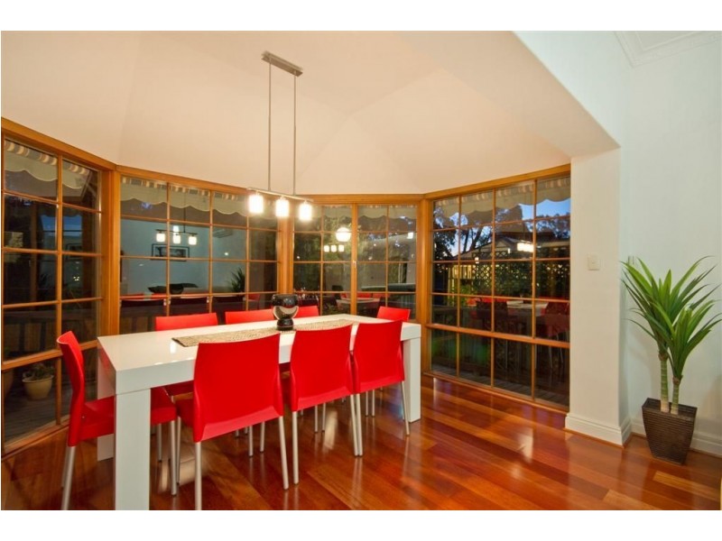 12 Grevillea Crescent, Stonyfell SA 5066