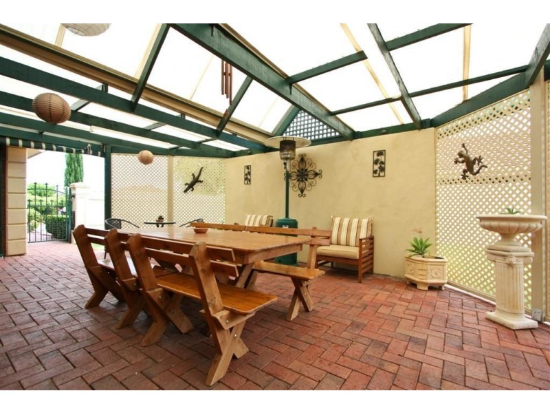 6 Conifer Court, Newton SA 5074