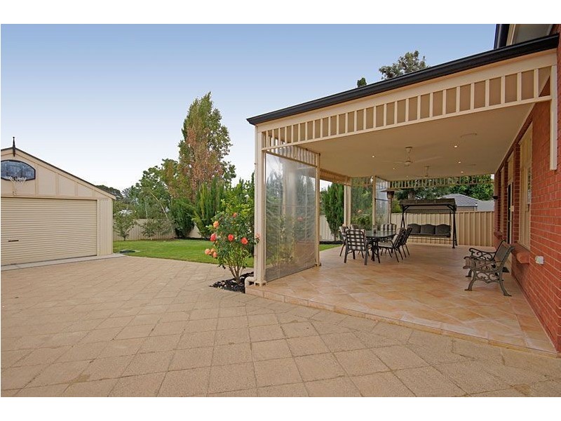 27 Briant Road,(Burnside Council), Magill SA 5072