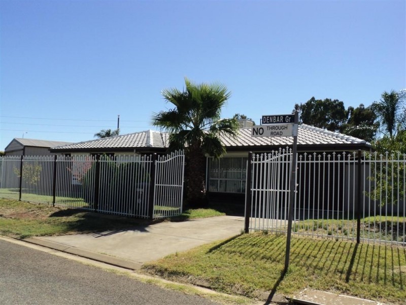 15 Denbar Grove, Andrews Farm SA 5114