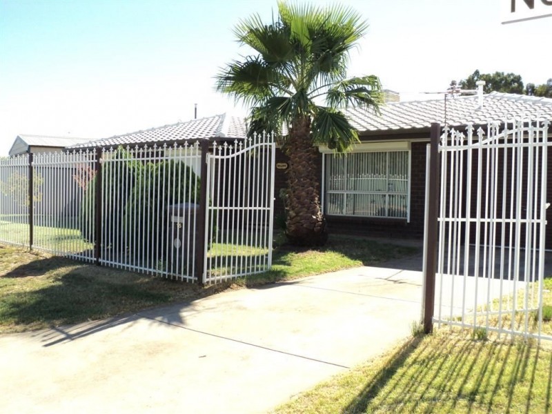 15 Denbar Grove, Andrews Farm SA 5114
