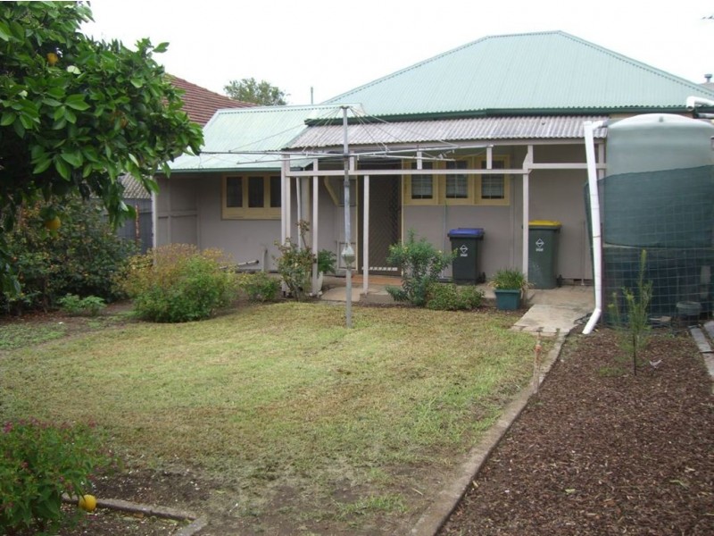 35 Pudney Street, Seaton SA 5023