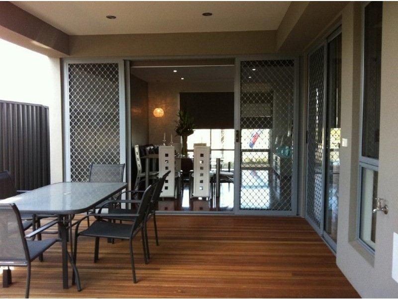 22 Victoria Parade, Mawson Lakes SA 5095