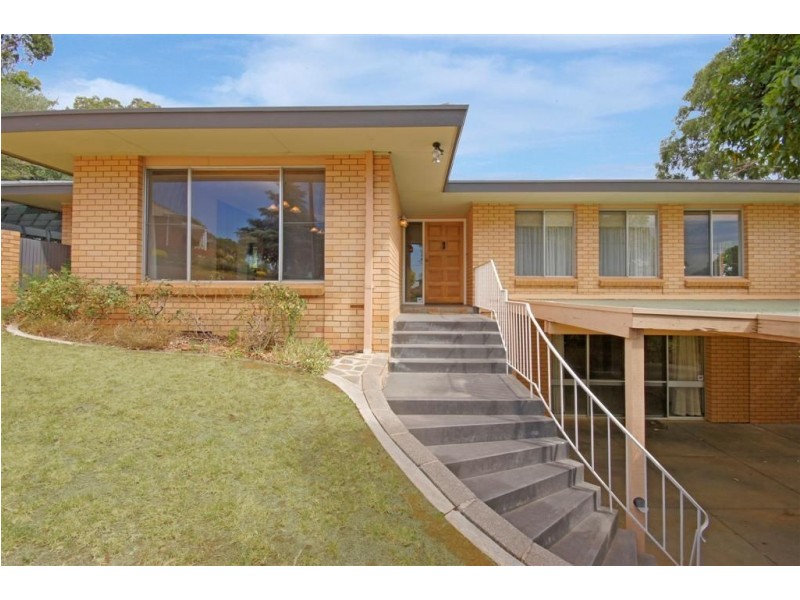 26 Crompton Drive, Wattle Park SA 5066