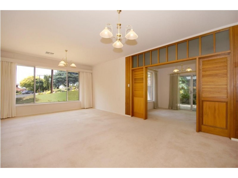 26 Crompton Drive, Wattle Park SA 5066