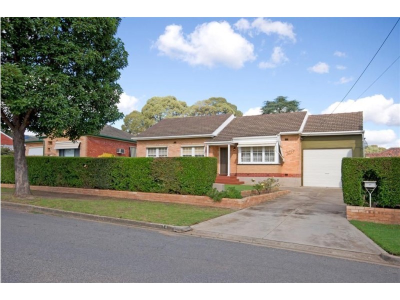 24 Savas Road, Rostrevor SA 5073