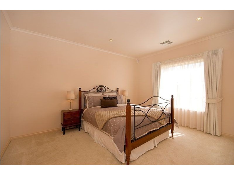 7 Dinham Road, Athelstone SA 5076