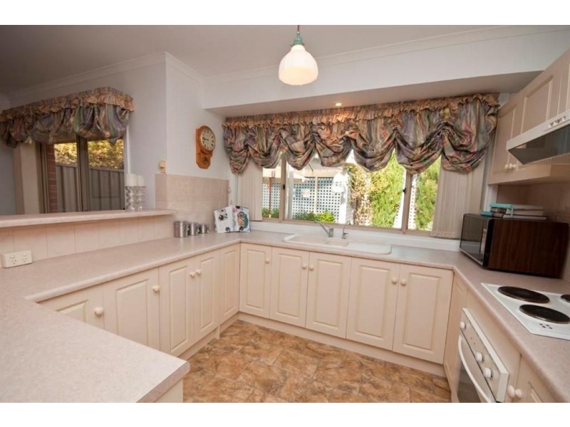 2/24 Fifth Avenue, St Morris SA 5068