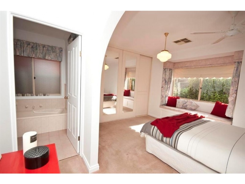 2/24 Fifth Avenue, St Morris SA 5068