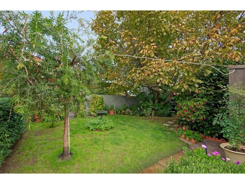 2/3 Frank St, St Morris SA 5068