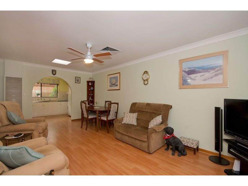 2/3 Frank St, St Morris SA 5068
