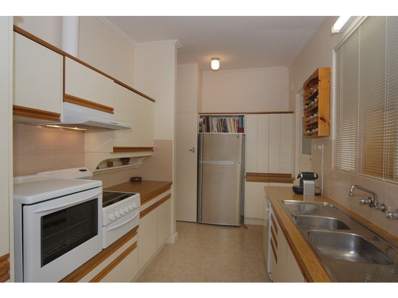 27 Giles Street, Magill SA 5072