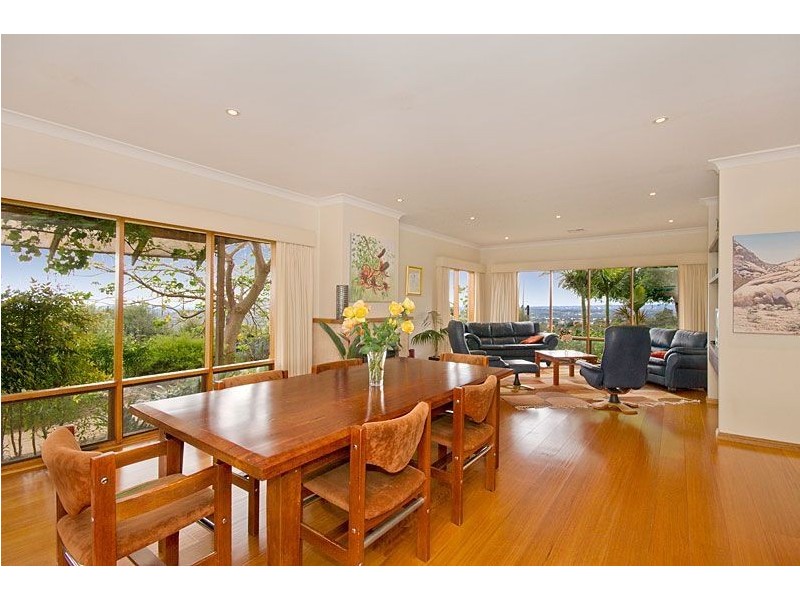 27 Woodland  Way, Teringie SA 5072