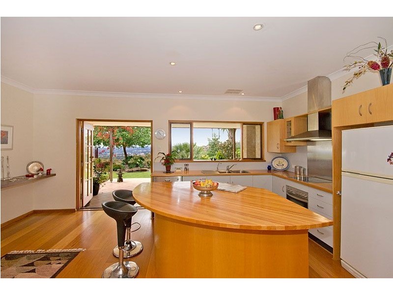 27 Woodland  Way, Teringie SA 5072